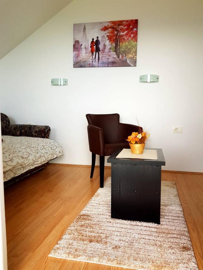 Holiday Village Ostrog Nikšić Bagian luar foto